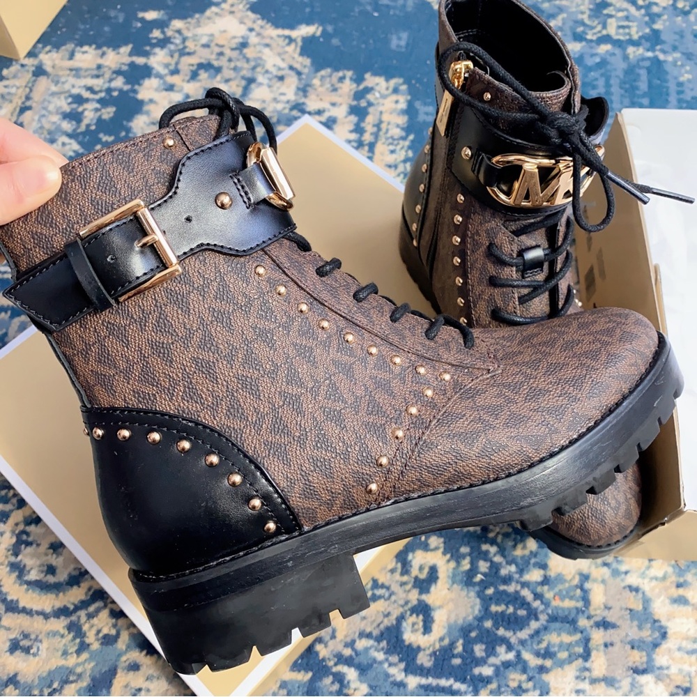 Michael Kors women lace up booties size 6.5 - Picture 5 of 10